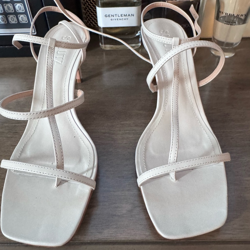 Elegant Cream Strappy Sandals